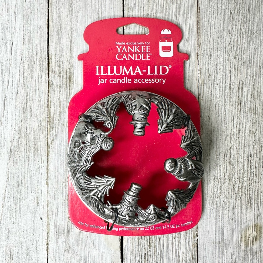 Yankee Candle Illuma-Lid Snowman Wreath Jar Candle Topper